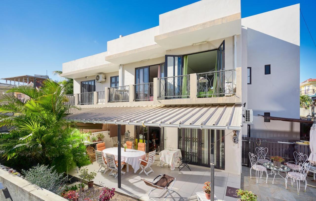 Cosy Studio #1 - Pereybere Pereybere Beach Exterior photo